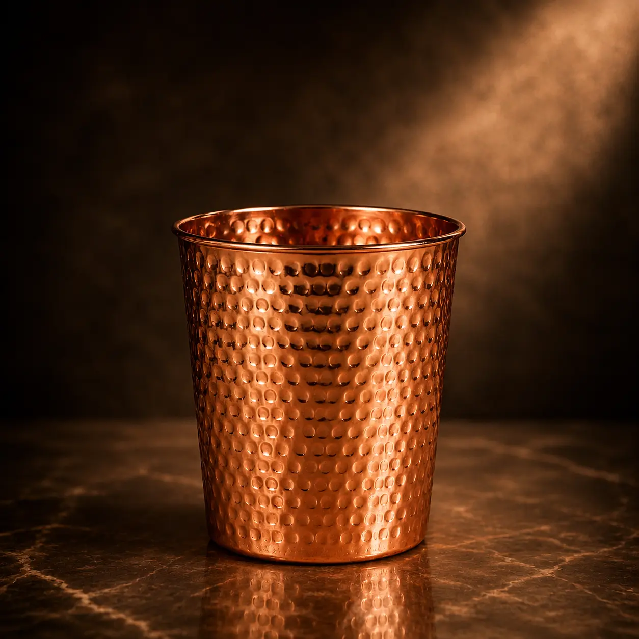 Alma Pure™ – Heritage Becher aus massivem Reinkupfer · Handgehämmert