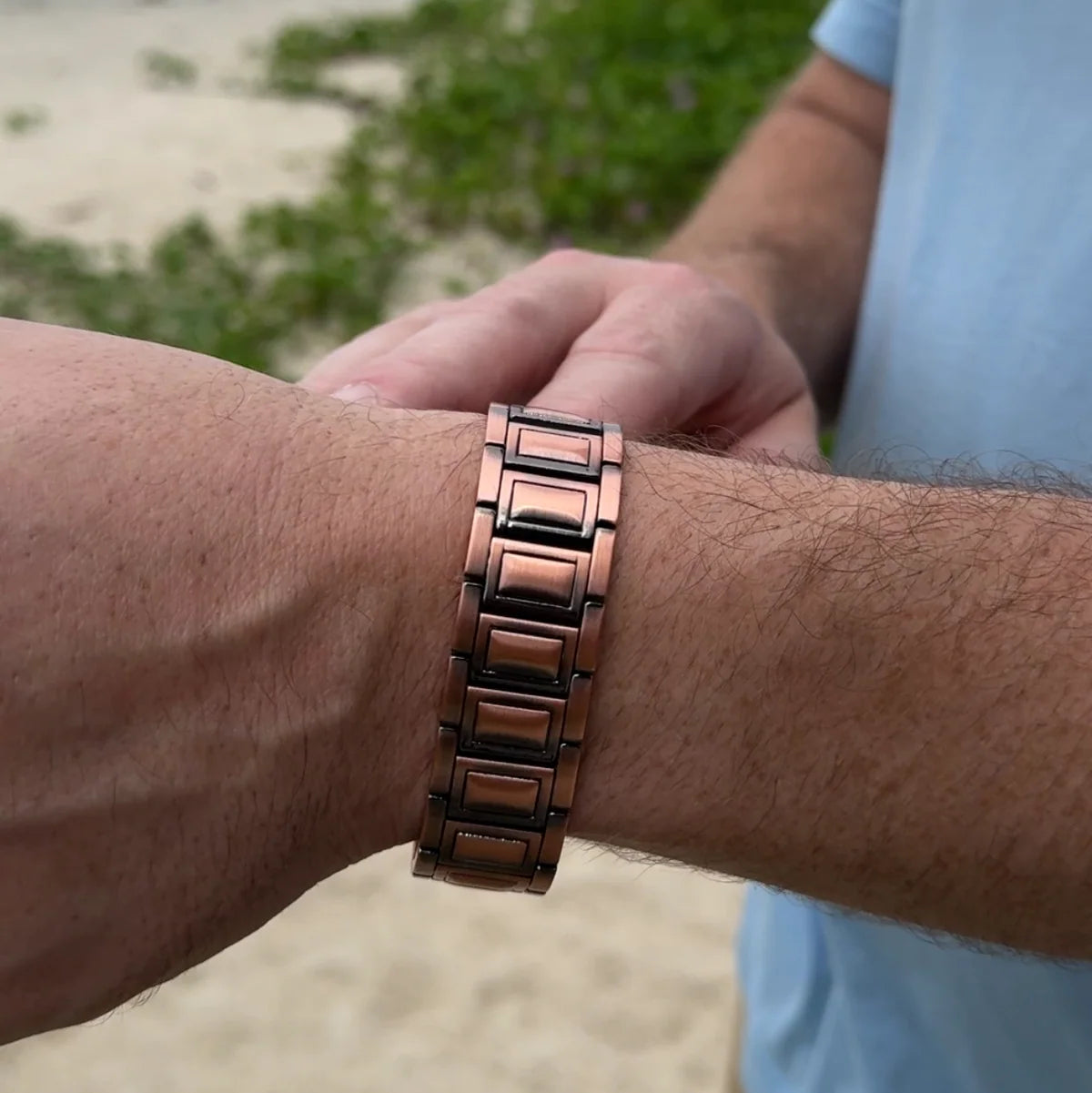 Alma Pure™ Magnetisches Kupferarmband